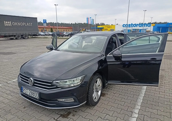 Volkswagen Passat cena 90000 przebieg: 255000, rok produkcji 2020 z Zwierzyniec małe 46